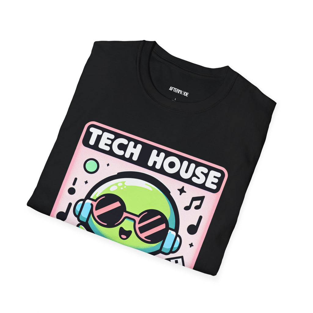 Tech House Alien T-Shirt - Fun Music Tee, Gift for DJs, Rave Apparel, Unisex Graphic Tee, Festival Clothing, Space Vibes