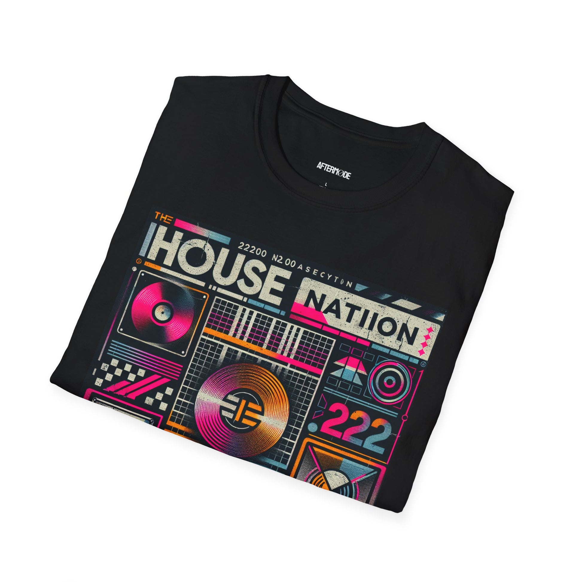 Retro Music Vibe T-Shirt, I House Nation Graphic Tee, Unisex Softstyle Shirt for Music Lovers, Festival Wear, Vintage Style Unisex Tee